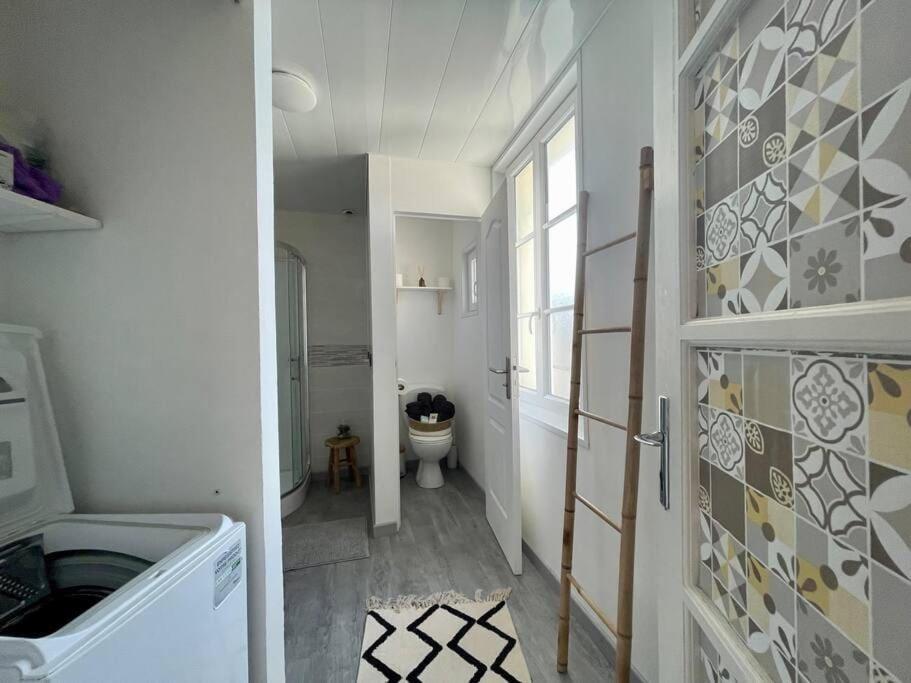 דירות באיו La Bellevue X Parking By Melrose מראה חיצוני תמונה